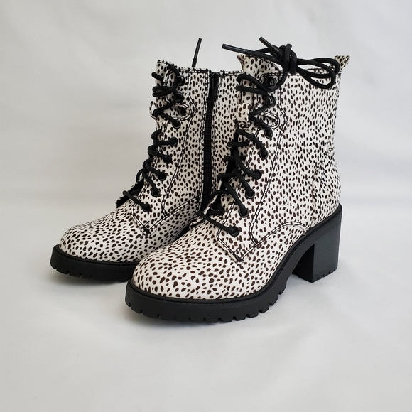 Sonoma Shoes - 🧤Womens Spotted Combat Boots